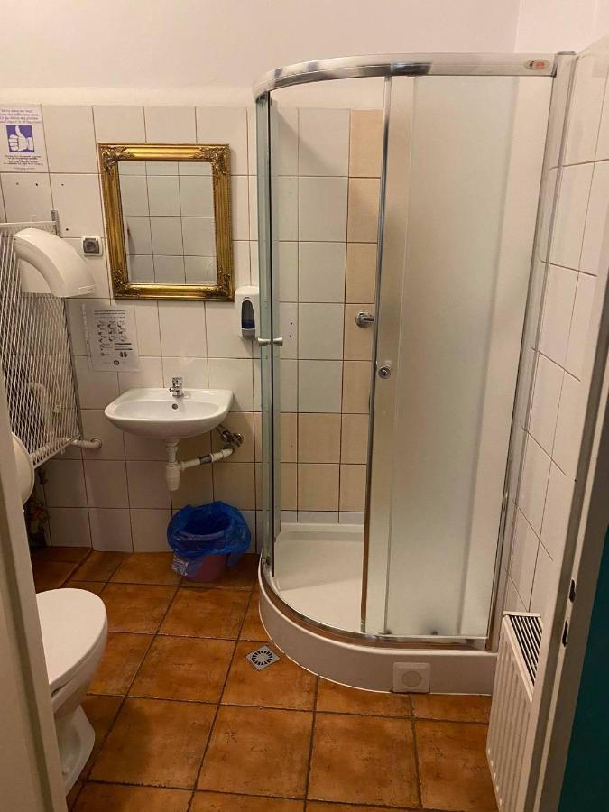 50 People Apartment クラクフ エクステリア 写真